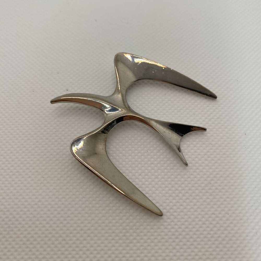 Vintage Sarah Coventry Signed Seagull Brooch